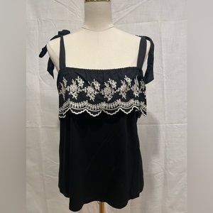 Reath & Wren embroidered‎ top. Tie straps.